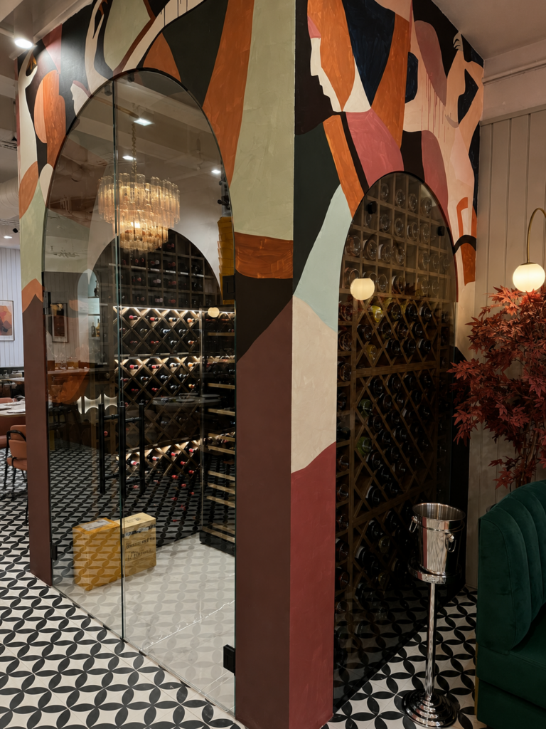 Ventana industrial de cristal para restaurante con marco de acero negro